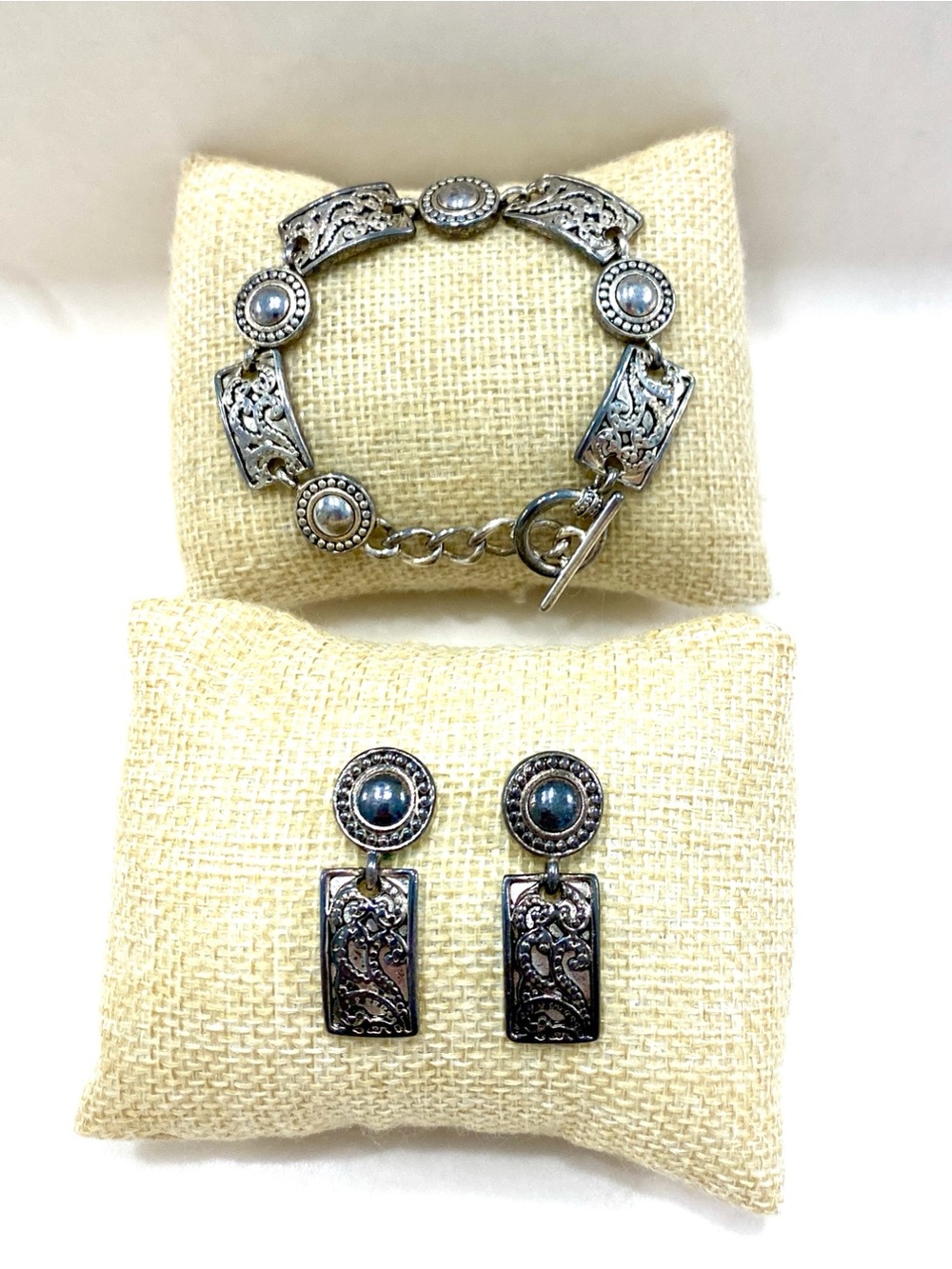 Premier Designs Inheritance Jewelry Set Silver Tone Toggle Bracelet Drop Earring